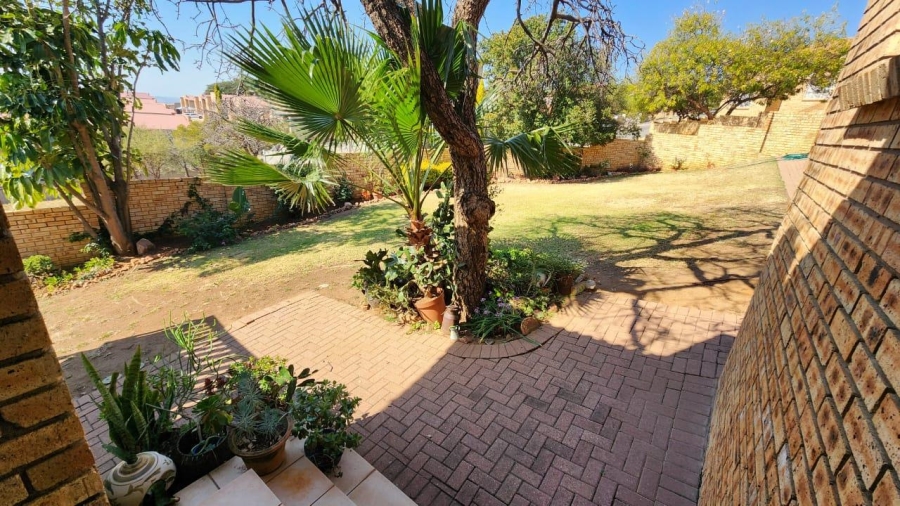 4 Bedroom Property for Sale in Rustenburg North West